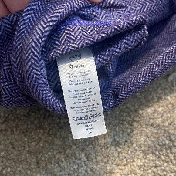 Ivivva by Lululemon Purple Herringbone Chill Scarf - Picture 4 of 5